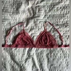 Aritzia Talula Monterey Bralette - Size Medium - Rose Pink